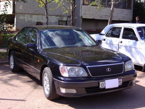 Lexus LS 400 1999 #3