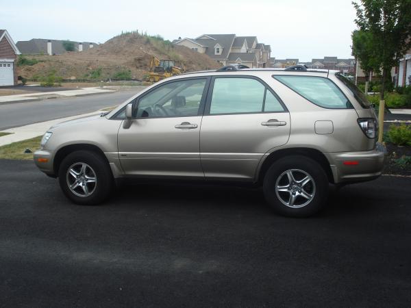 2000 Lexus RX 300