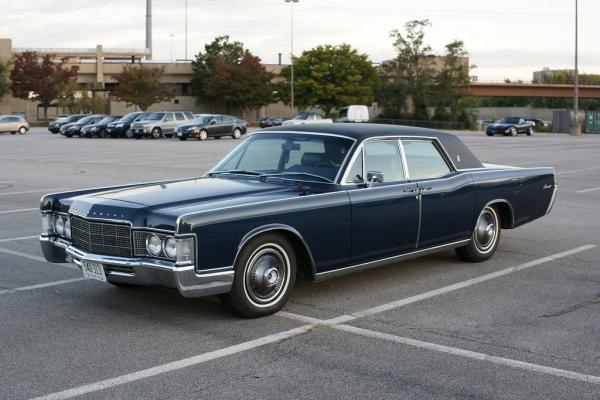 Lincoln Continental 1969 #4