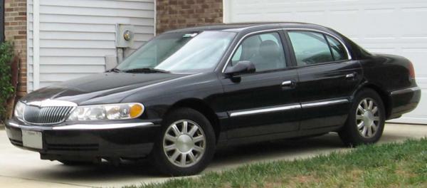 Lincoln Continental 2002 #2