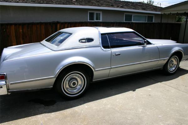 Lincoln Mark IV 1975 #2