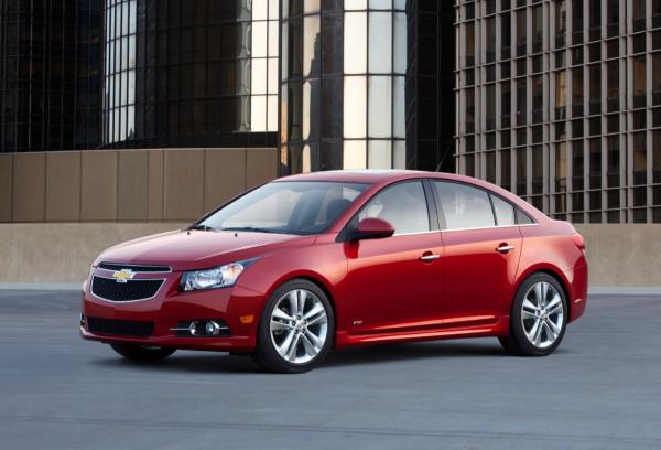 Make a Cruize with Chevrolet 2013 Cruze