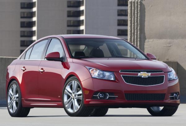 Make a Cruize with Chevrolet 2013 Cruze