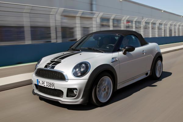 2013 MINI Cooper Roadster - Information and photos - MOMENTcar