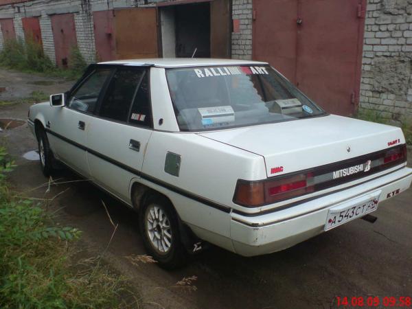Mitsubishi Galant 1986 #1