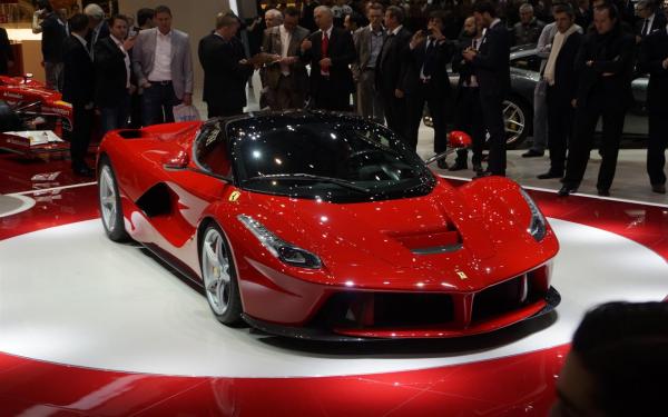 New Ferrari 2014 is ready to reach the speed of light