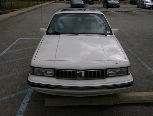 Oldsmobile 1990 facelift hit the car market in 90s