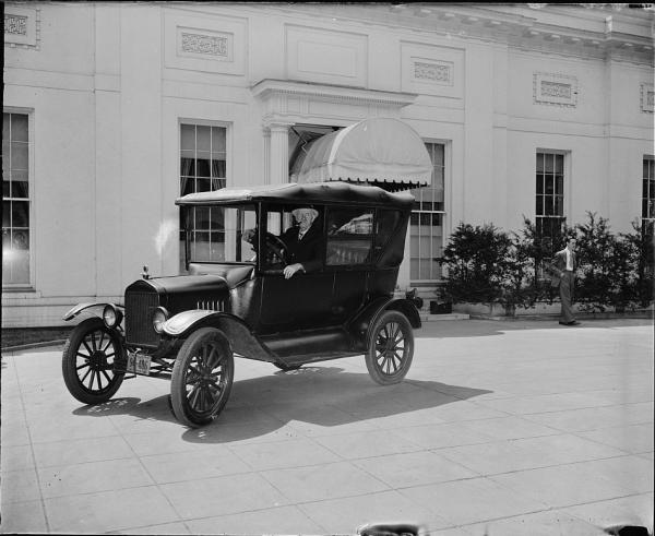 1921 Oldsmobile Model 47