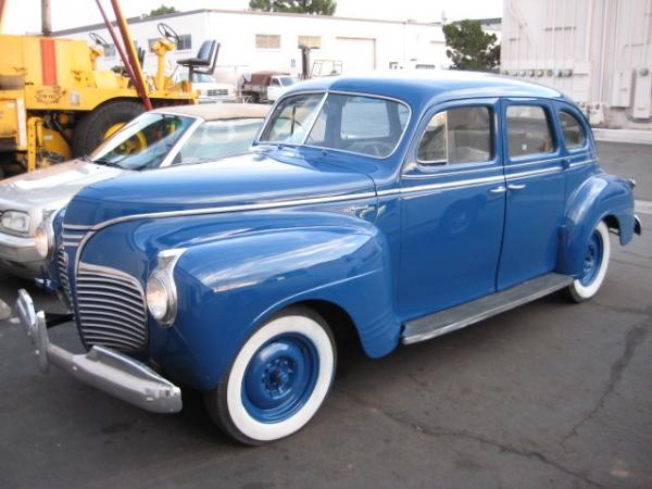 Plymouth DeLuxe 1941 #2