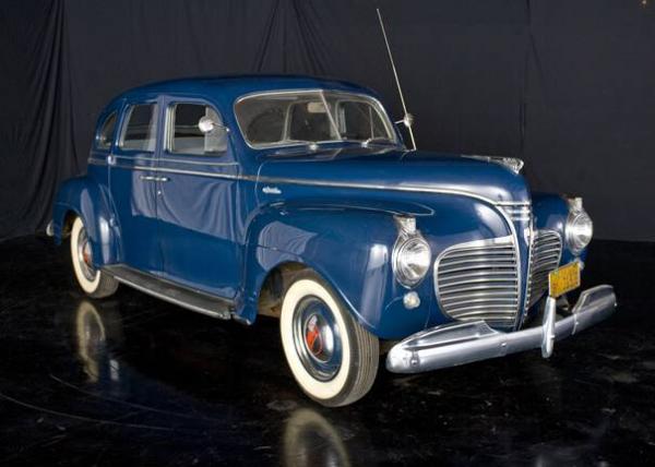 Plymouth DeLuxe 1941 #4