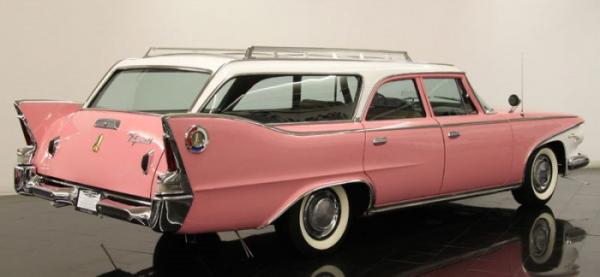 Plymouth Suburban 1960 #1