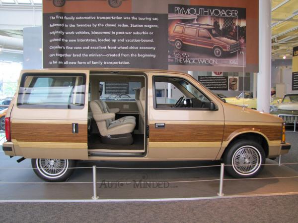 Plymouth Voyager 1984 #2