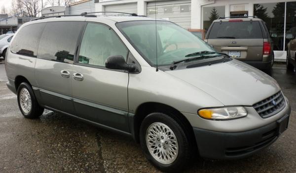 Plymouth Voyager 1997 #3