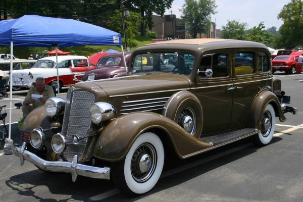 Pontiac 6AA 1935 #3