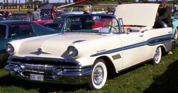 Pontiac Bonneville 1957 #1