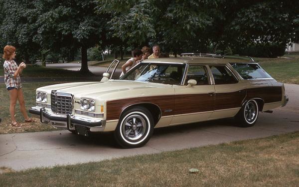 Pontiac Grand Safari 1974 #5