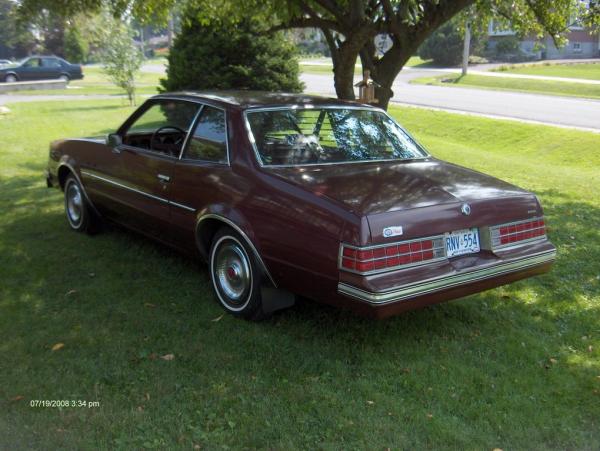 Pontiac LeMans 1981 #1