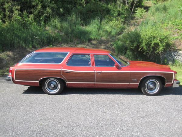 Pontiac Safari 1976 #4
