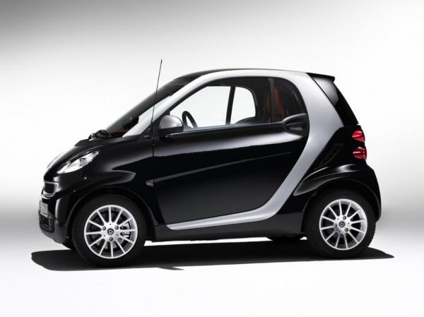 A clever Kid of Smart 2010 Fortwo