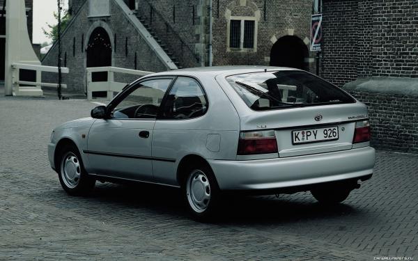Toyota Corolla 1992 #3