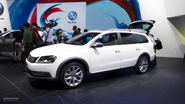 Volkswagen Alltrack #3