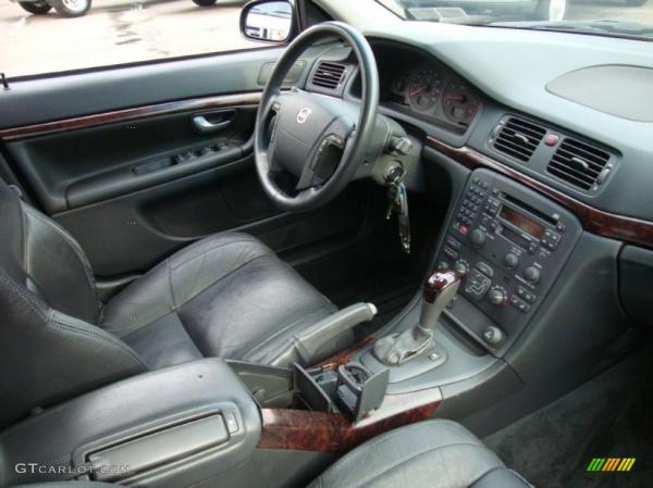 2003 Volvo S80